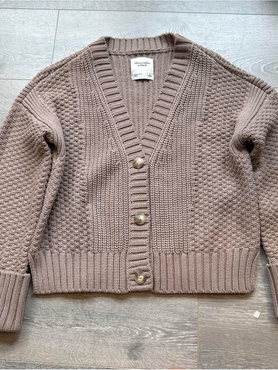 Abercrombie & Fitch Sweaters - Abercrombie & Fitch Women's Taupe Knit Button Cardigan